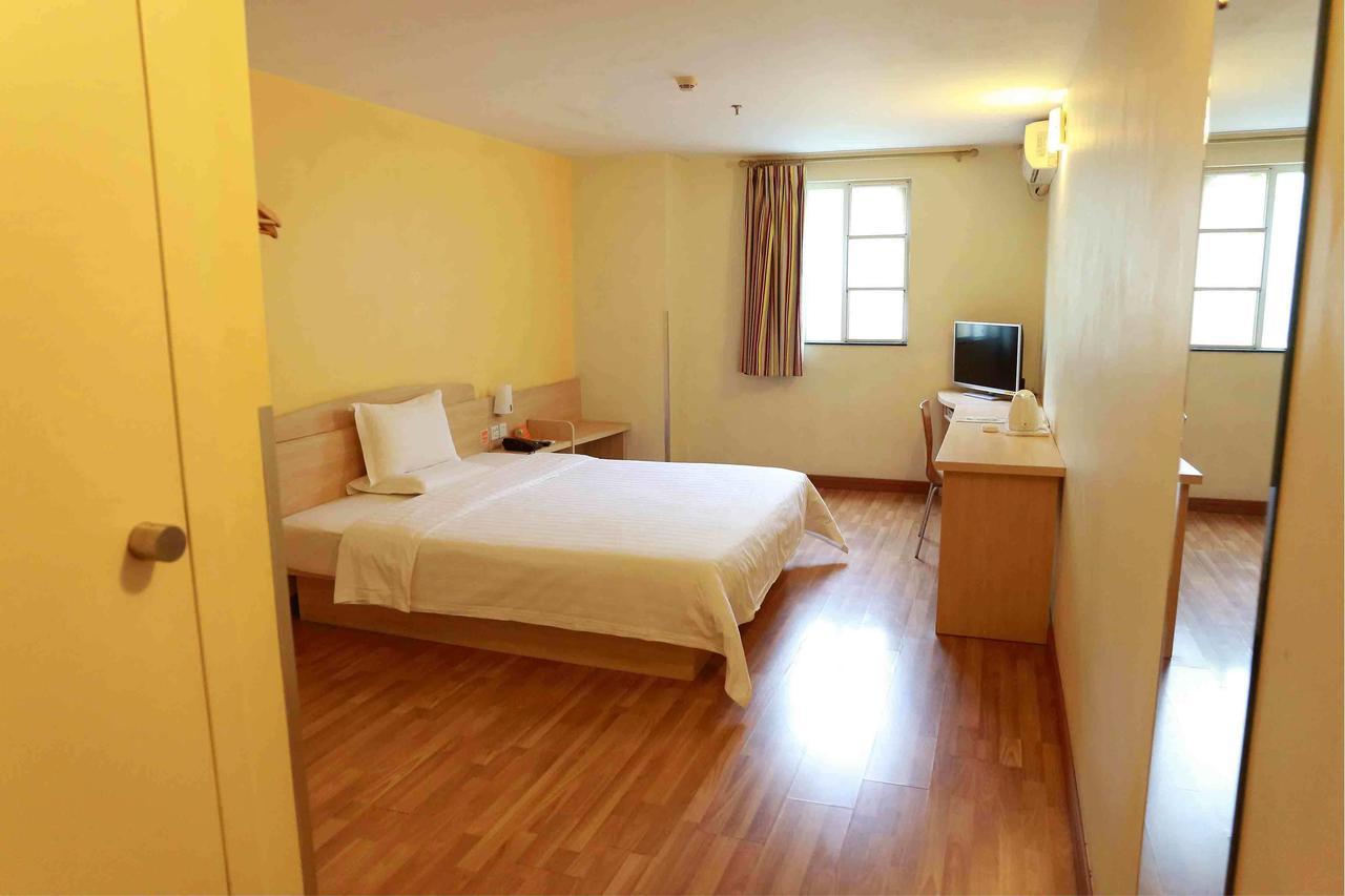 7Days Inn Guangzhou Southern Hospital Medical College Station Buitenkant foto