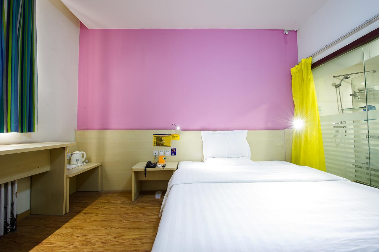 7Days Inn Guangzhou Southern Hospital Medical College Station Buitenkant foto