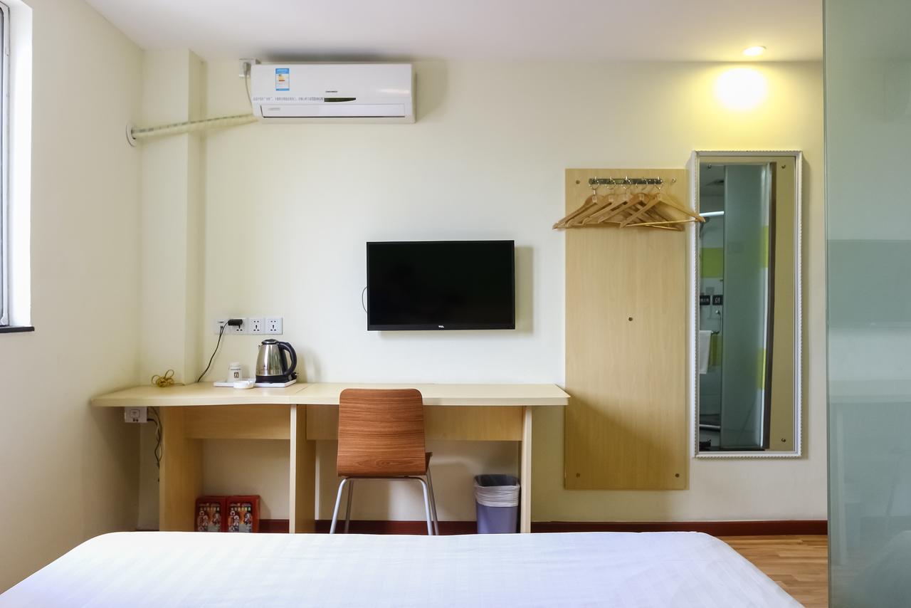 7Days Inn Guangzhou Southern Hospital Medical College Station Buitenkant foto