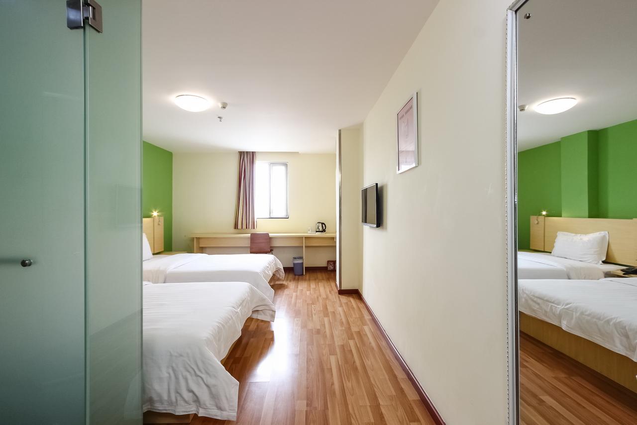 7Days Inn Guangzhou Southern Hospital Medical College Station Buitenkant foto